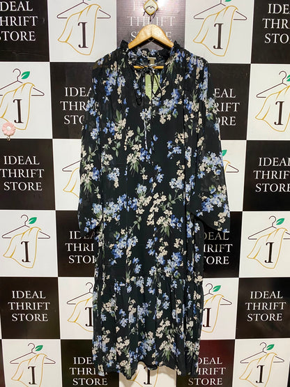 H&M |M| BUST 24| A2| BOHEMIAN BLACK AND BLUE FLORAL TIERED MIDI DRESS WITH TIE NECK