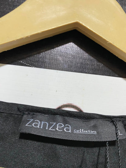 ZAN ZEA |L| BUST 20| A2| ELEGANT BLACK SHIFT DRESS WITH INTRICATE LACE BELL SLEEVES