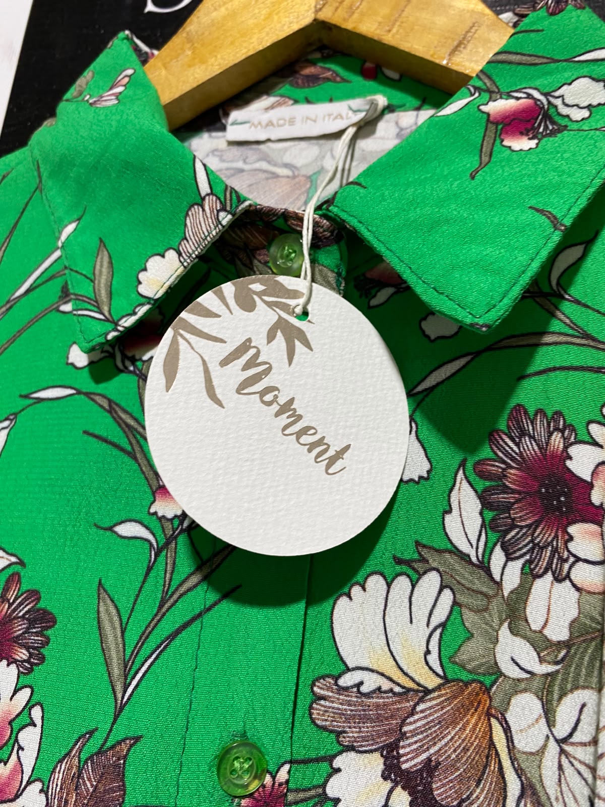 MOMENT |L| BUST 22| A2| VIBRANT EMERALD GREEN FLORAL PRINT BUTTON-DOWN SHIRT DRESS