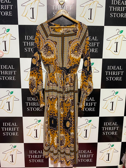 BOOHOO |M| BUST 17| A2| MUSTARD AND BLACK PAISLEY BORDER PRINT LONG SLEEVE MAXI DRESS
