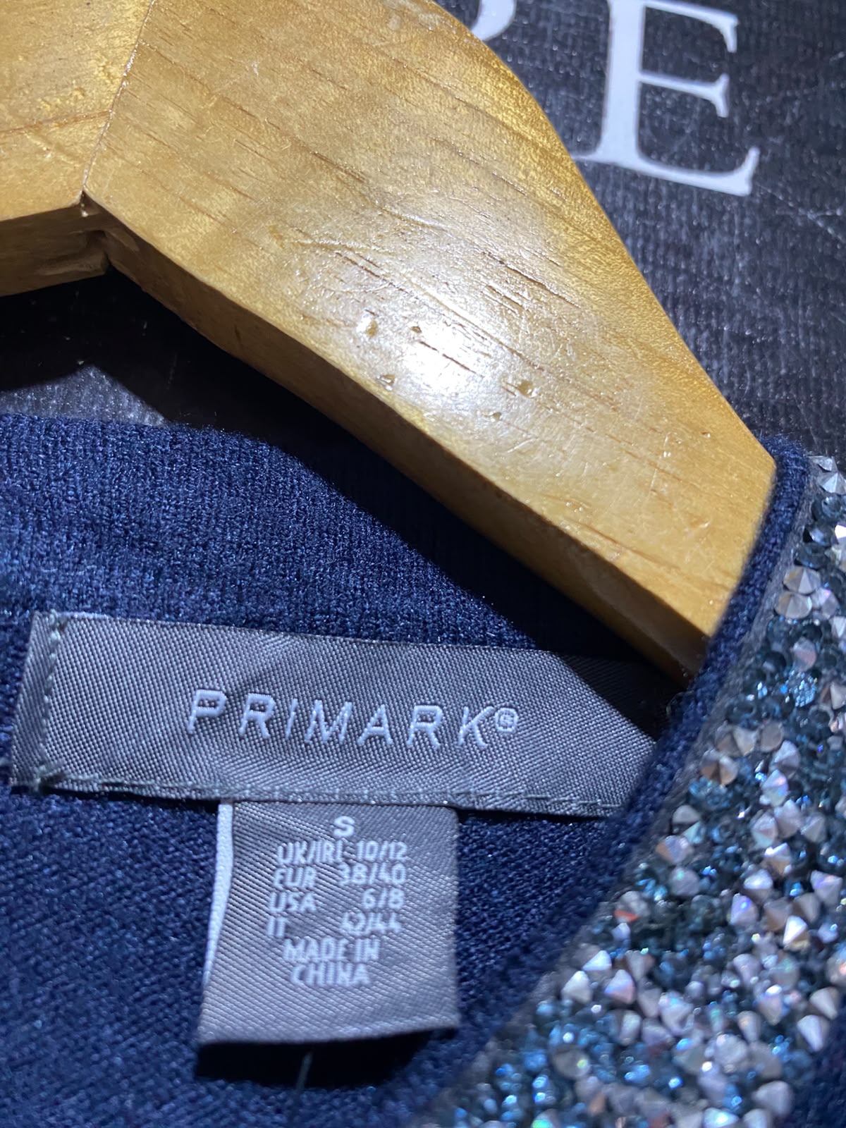PRIMARK |S| BUST 17| A4| NAVY BLUE SEQUIN EMBELLISHED COLLAR KEYHOLE BACK SWEATER