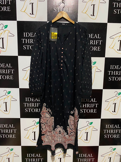 KHAADI |M| BUST 20| A4| BLACK BOOTI PRINTED KURTI WITH EMBROIDERED PAISLEY DAMAN