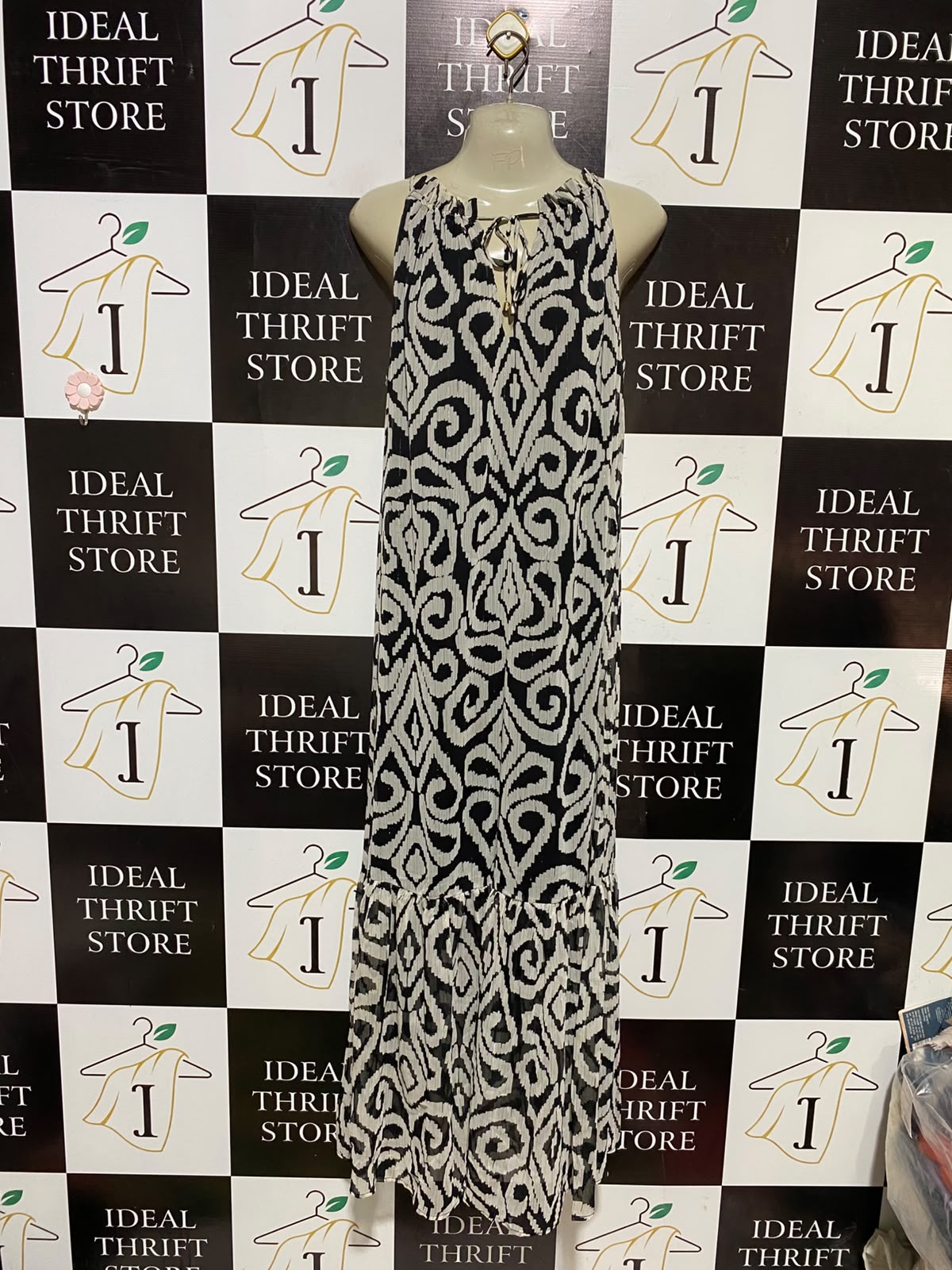 ET VOUS |M| BUST 22| A3| BLACK AND WHITE IKAT DAMASK PRINT HALTER H neck TIERED MAXI DRESS