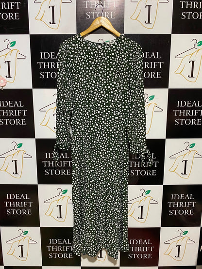 RO & ZO |M| BUST 18| A3| KHAKI GREEN DALMATIAN SPOT LONG SLEEVE TIE-CUFF MAXI DRESS