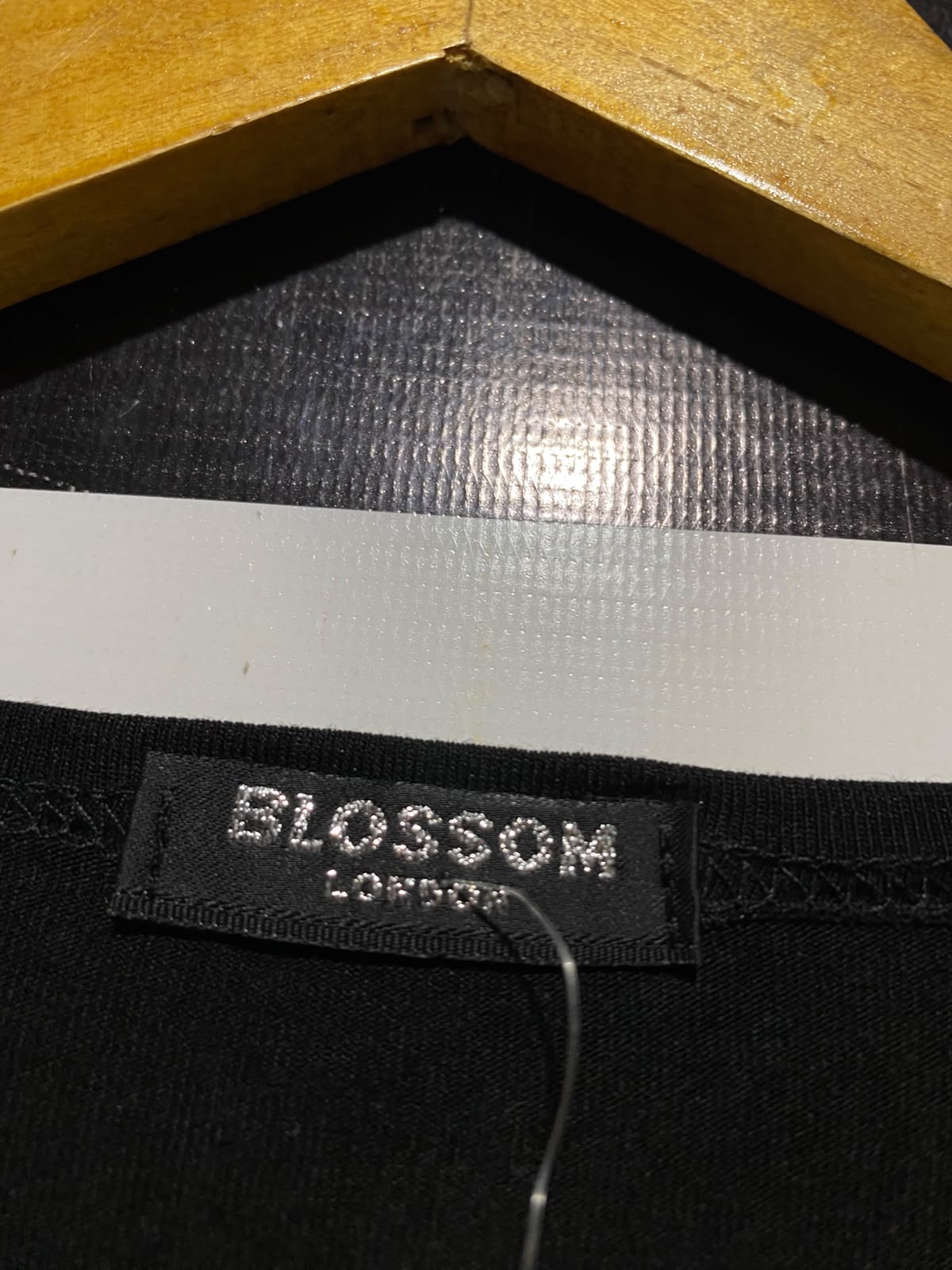 BLOSSOM LONDON |L| BUST 20| A3| BLACK OPEN-FRONT DRAPED WATERFALL CARDIGAN
