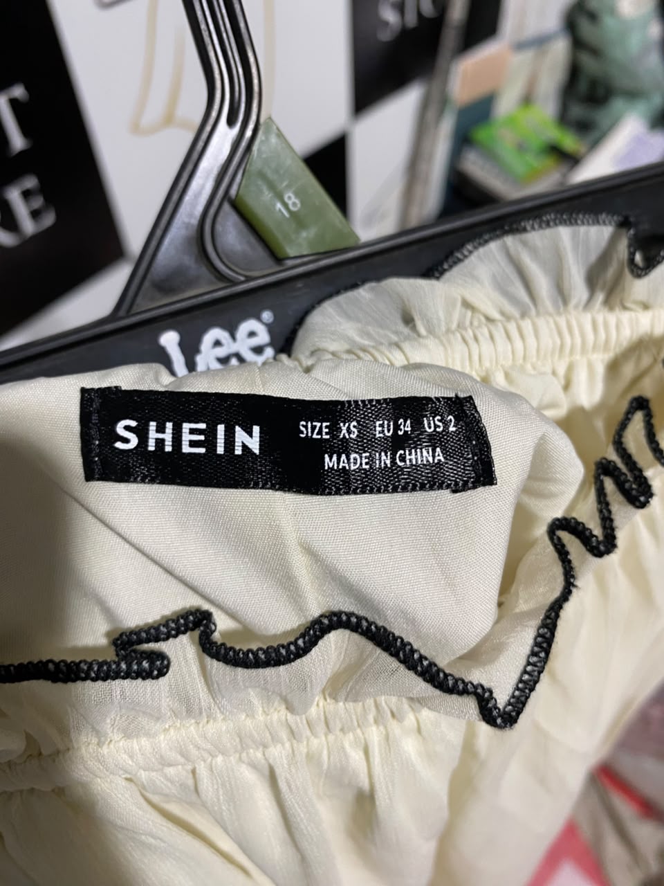 SHEIN |XS| WAIST 24| A3| CREAM ELASTIC WAIST TIERED MAXI SKIRT WITH BLACK CONTRAST RUFFLE HEM
