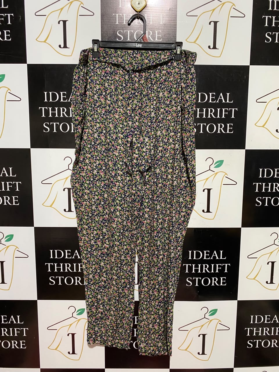 TISAIA |XL| WAIST 34| A3| NAVY MULTICOLOR DITSY FLORAL ELASTIC TIE-WAIST TAPERED PANTS
