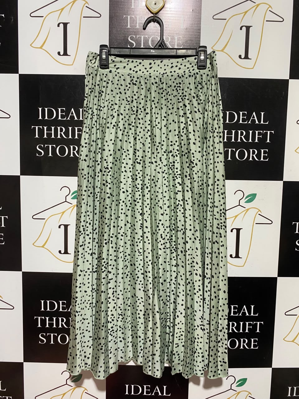 NEW LOOK |L| WAIST 30| A3| SAGE GREEN DOTTED PLEATED A-LINE MIDI SKIRT