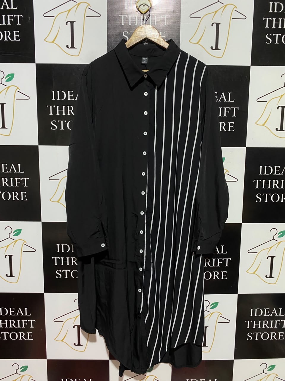 SHEIN CURVE |XXL| BUST 26| A3| BLACK ASYMMETRICAL VERTICAL STRIPE LONG SLEEVE MAXI SHIRT DRESS