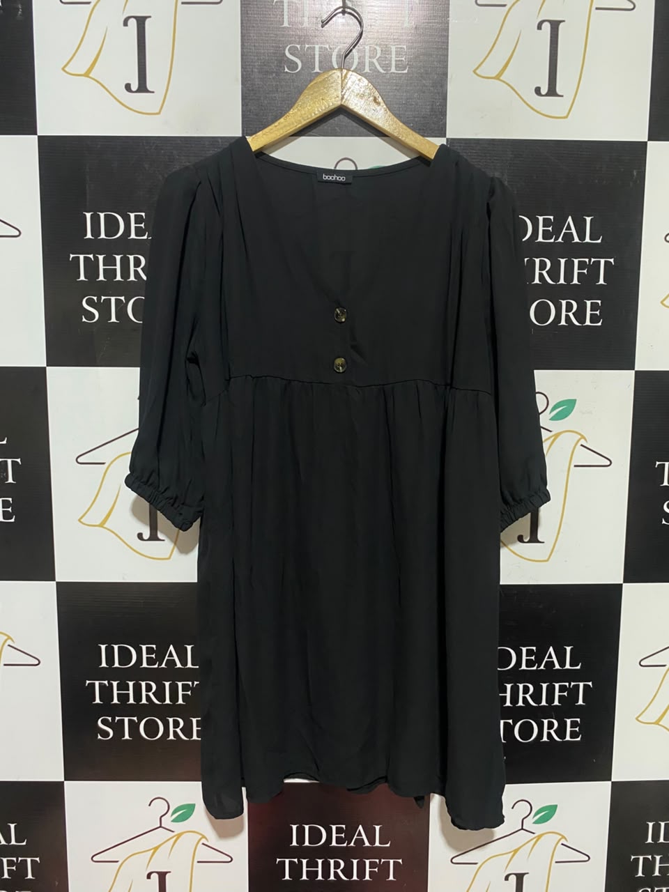 BOOHOO |L| BUST 20| A3| BLACK HIGH-WAISTED BUTTON-FRONT BABYDOLL SMOCK MINI DRESS