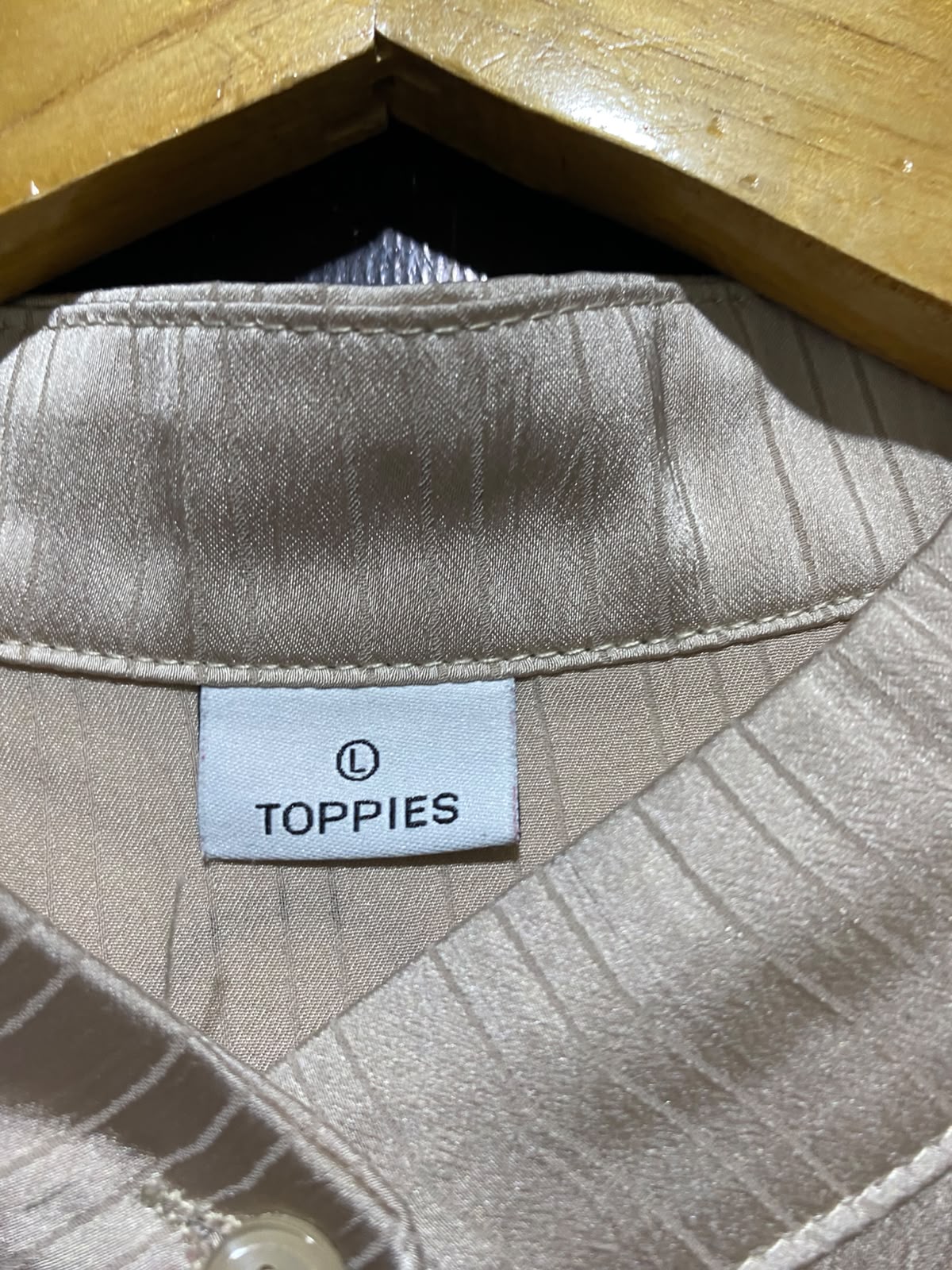 TOPPIES |L| A4| LUXE STRIPED SATIN BLOUSE AND WIDE-LEG TROUSER SET