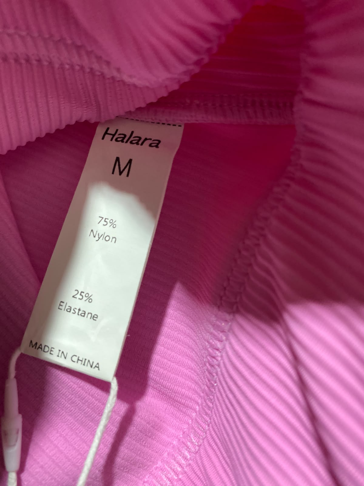 HALARA |M| BUST 15| A4| PINK RIBBED LONG-SLEEVE CROP TOP