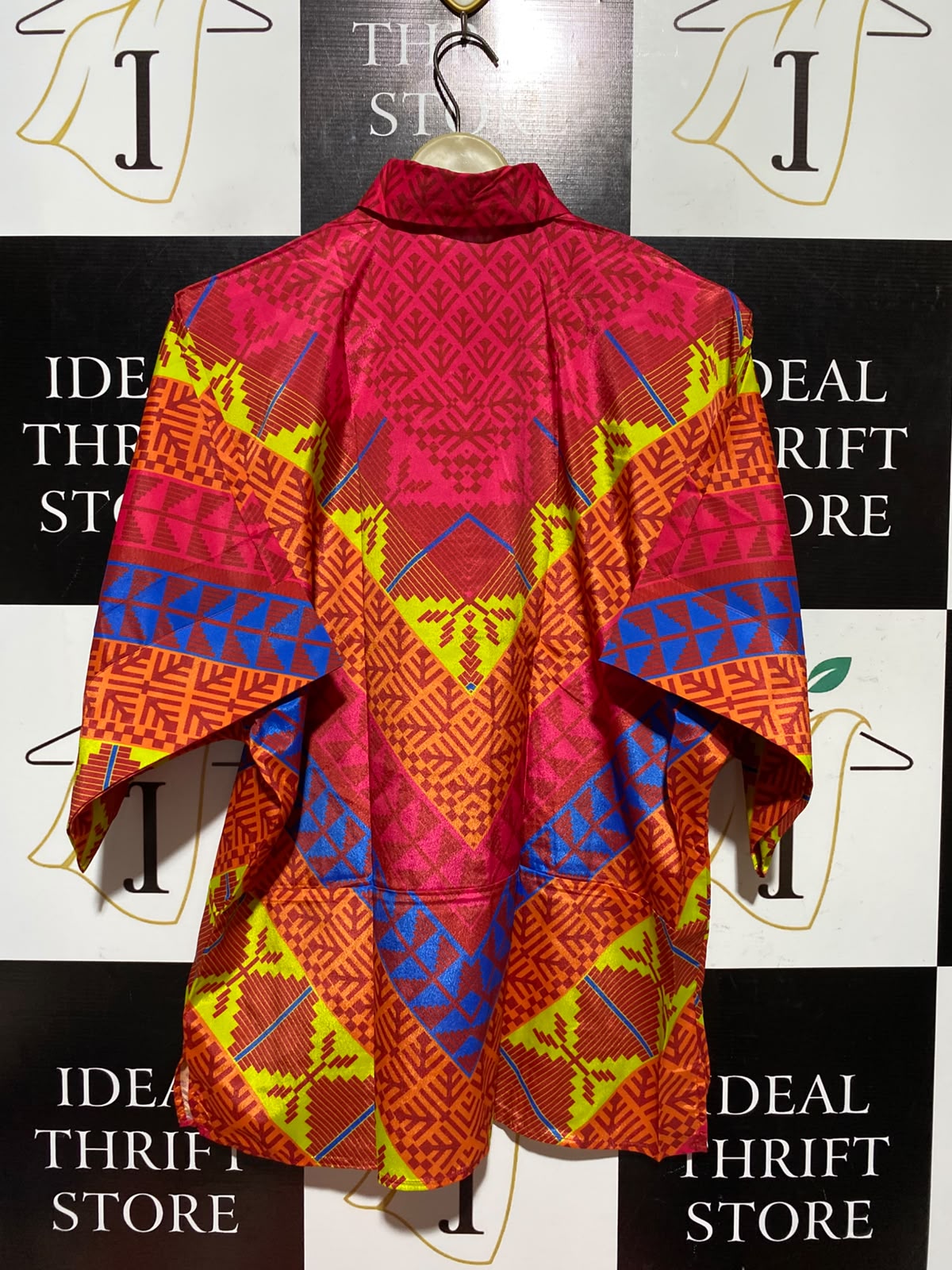 KHAADI |M| BUST FREE| A4| BOLD MULTICOLOR PATTERNED BUTTON-DOWN TOP  CHIC ABSTRACT PRINT LONG-SLEEVE SHIRT
