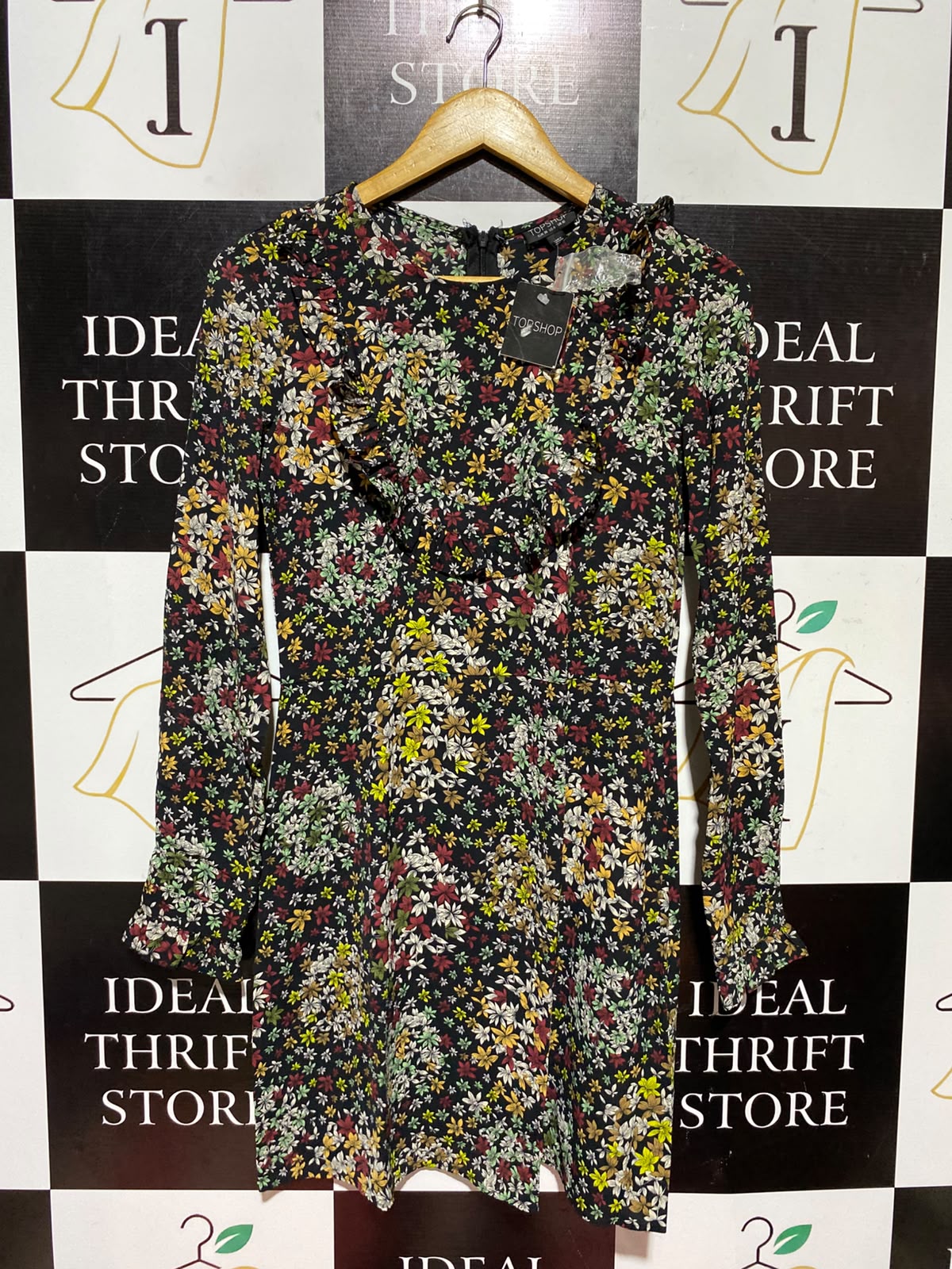TOP SHOP |M| BUST 17| A4| BLACK FLORAL RUFFLE-DETAIL DRESS  CHIC FLORAL PRINT LONG-SLEEVE MINI DRESS