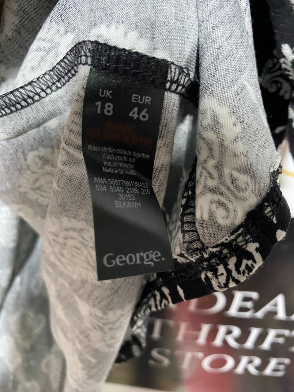 GRORGE |L| BUST 21| A4| CHIC BLACK AND WHITE DAMASK PRINT DRESS