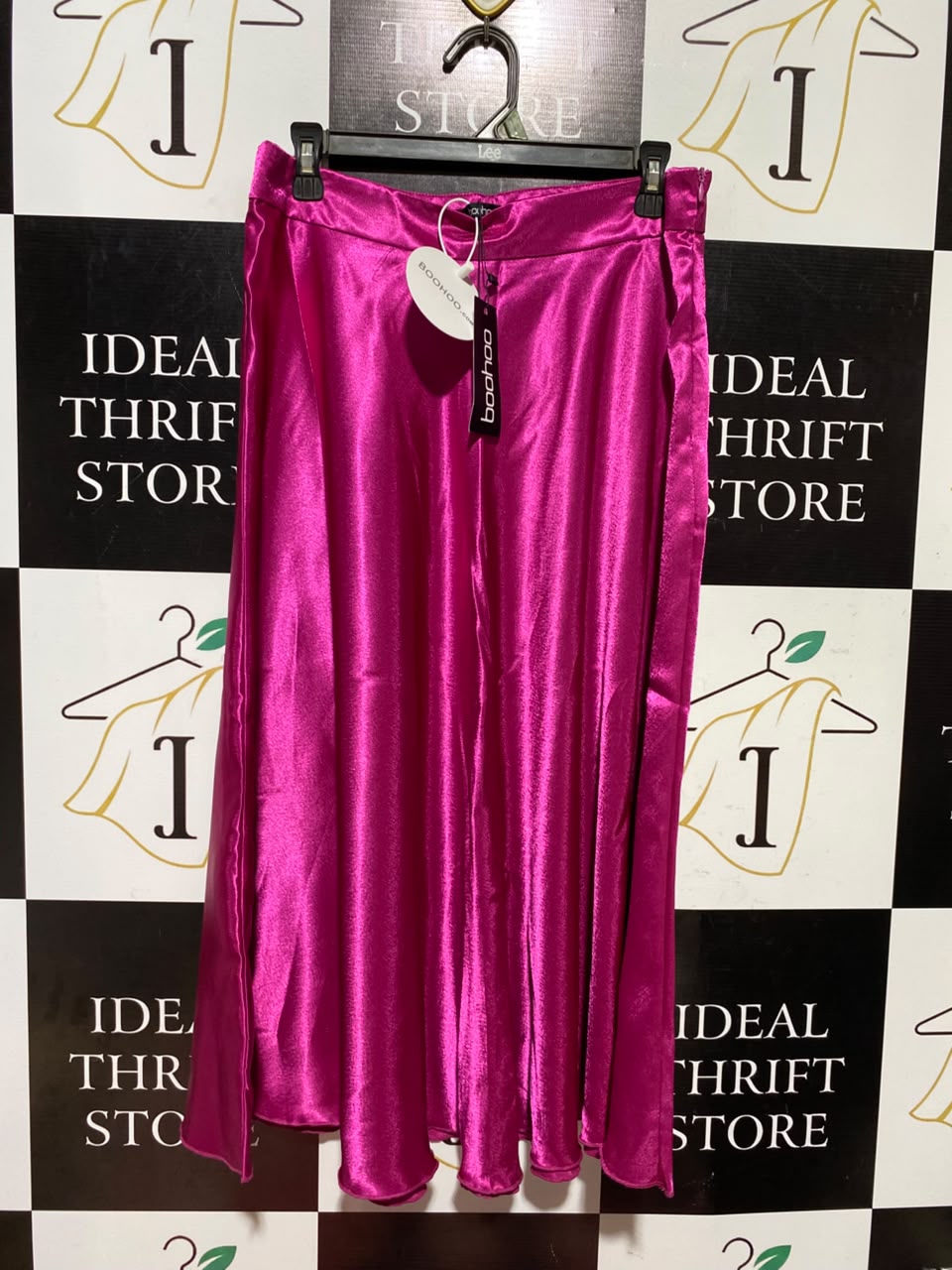BOOHOO |L| WAIST 30| A5| HOT PINK SATIN HIGH-WAISTED MAXI SKIRT
