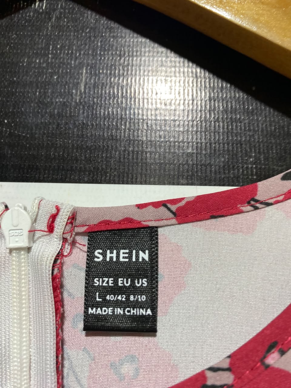SHEIN |L| BUST 20| A5| DUSTY PINK & RED FLORAL PRINT LONG-SLEEVE MAXI DRESS