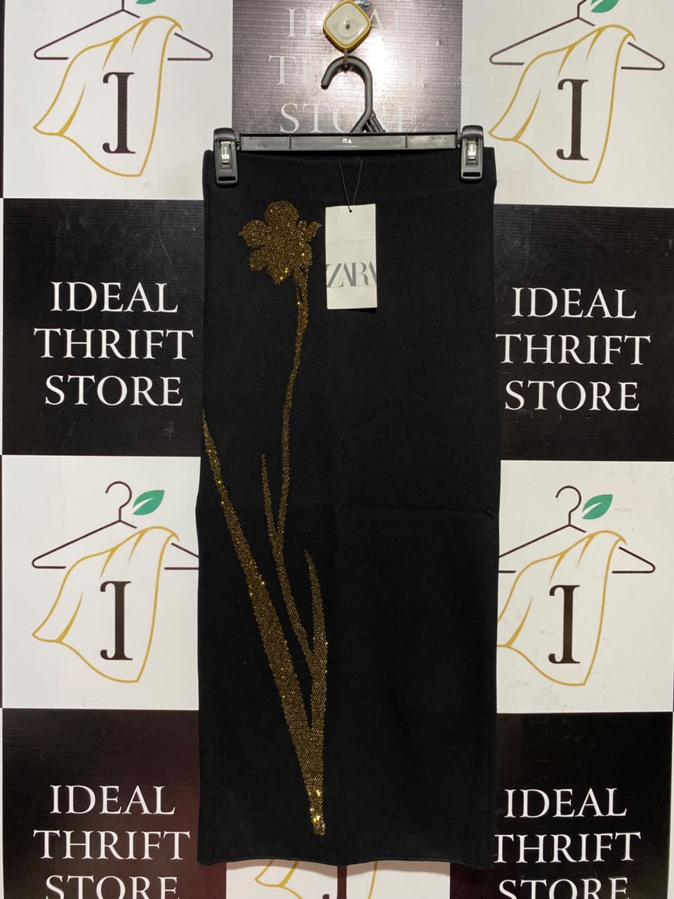 ZARA |S| WAIST 24| A5| BLACK KNIT MIDI SKIRT WITH GOLD RHINESTONE FLORAL EMBELLISHMENT