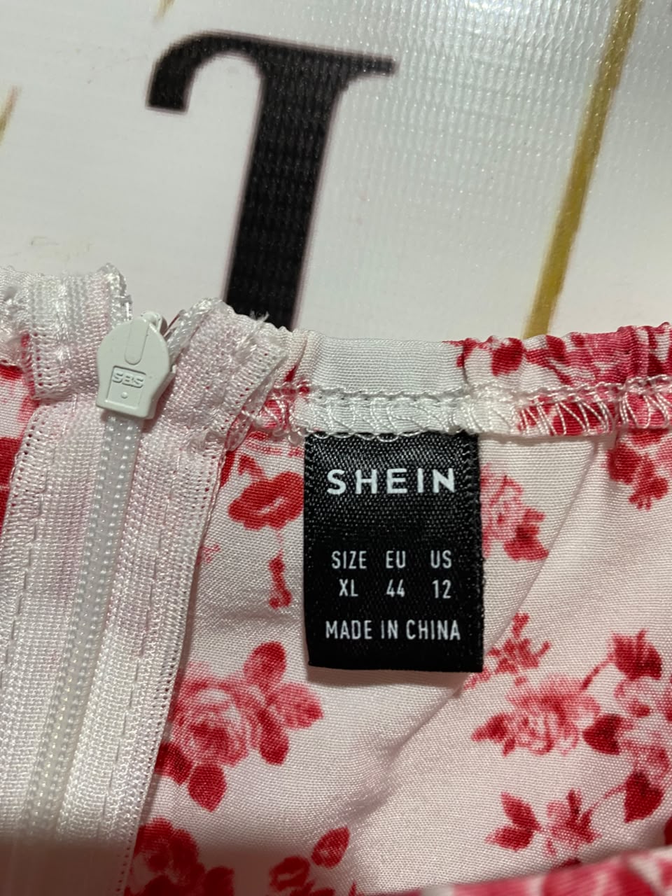 SHEIN |XL| BUST 18| A5| PINK FLORAL PRINT MILKMAID MIDI DRESS - PUFF SLEEVE SWEETHEART DRESS
