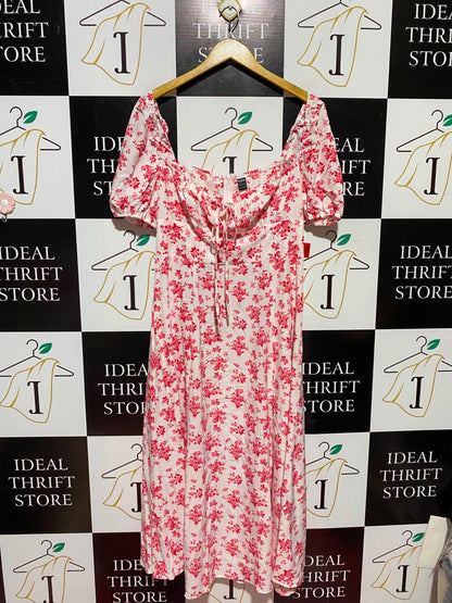 SHEIN |XL| BUST 18| A5| PINK FLORAL PRINT MILKMAID MIDI DRESS - PUFF SLEEVE SWEETHEART DRESS