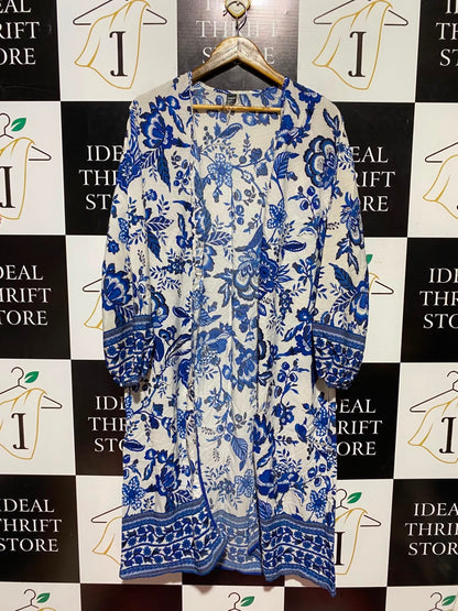 SHEIN |S| BUST 22| A5| BLUE & WHITE FLORAL PRINT OPEN-FRONT KIMONO CARDIGAN - LONG BEACH COVER-UP DRESS