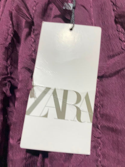 ZARA |M| BUST 22| A6| DEEP PLUM PURPLE TEXTURED APPLIQUÉ HIGH-NECK BLOUSE