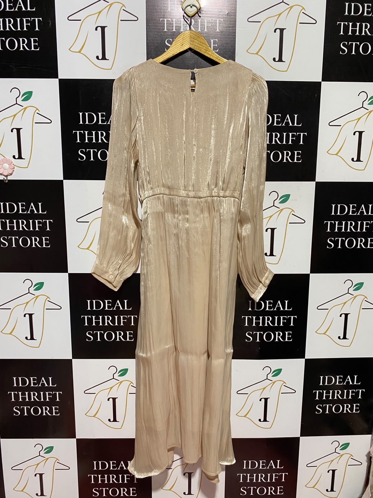 DAZY |L| BUST 17| A6| SHIMMERING CHAMPAGNE GOLD METALLIC CRINKLE MAXI DRESS