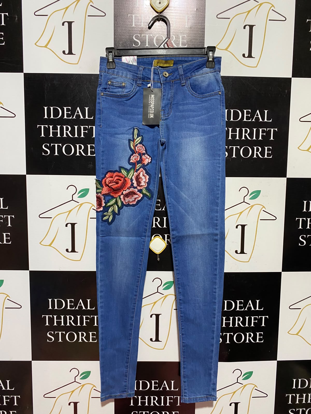 DS FASHION |S| WAIST 26| A6|FLORAL EMBROIDERED MID-RISE SKINNY JEANS