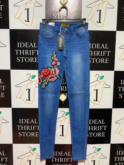 DS FASHION |S| WAIST 26| A6|FLORAL EMBROIDERED MID-RISE SKINNY JEANS