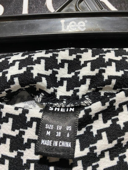 SHEIN |M| WAIST 30| A6| BLACK & WHITE HOUNDSTOOTH HIGH-WAISTED FLARED TROUSERS