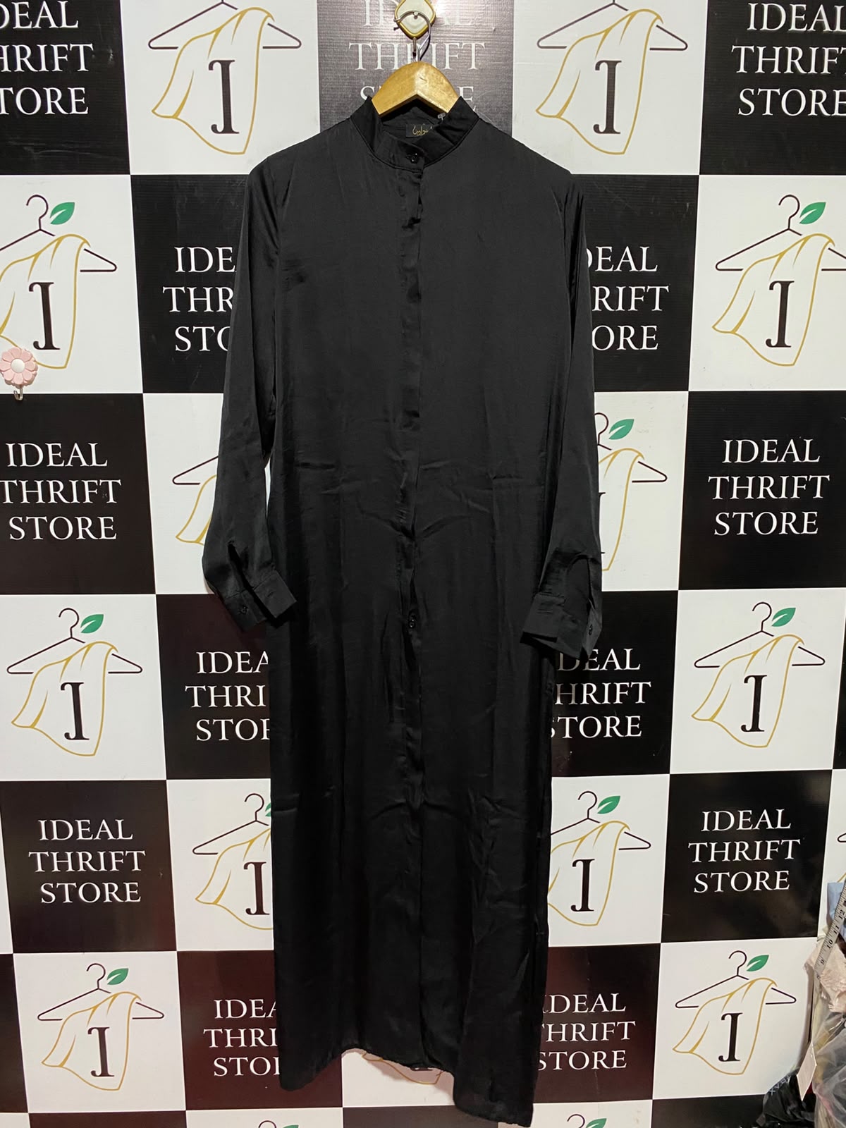 ZADINA |L| BUST 21| A6| SOLID BLACK SATIN BUTTON-DOWN MAXI SHIRT DRESS