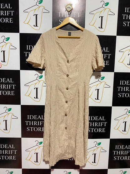 SHEIN |L| BUST 19| A6| BEIGE BUTTON-DOWN TEXTURED MIDI DRESS