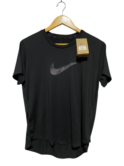 NIKE |M| BUST 19| A7| DRI-FIT BLACK GRAPHIC SWOOSH SHORT-SLEEVE ATHLETIC T-SHIRT