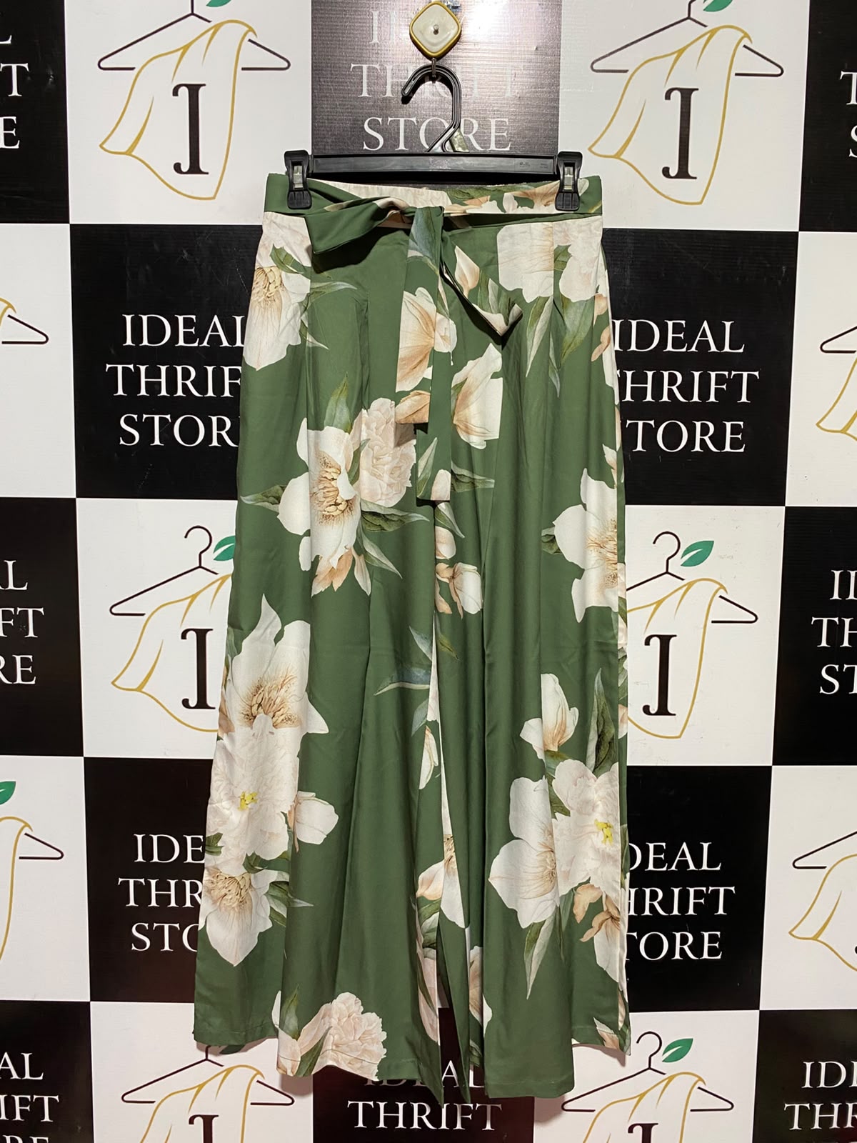 SHEIN |M| WAIST 26| A7| ELEGANT GREEN FLORAL WIDE-LEG PALAZZO PANTS WITH TIE-WAIST