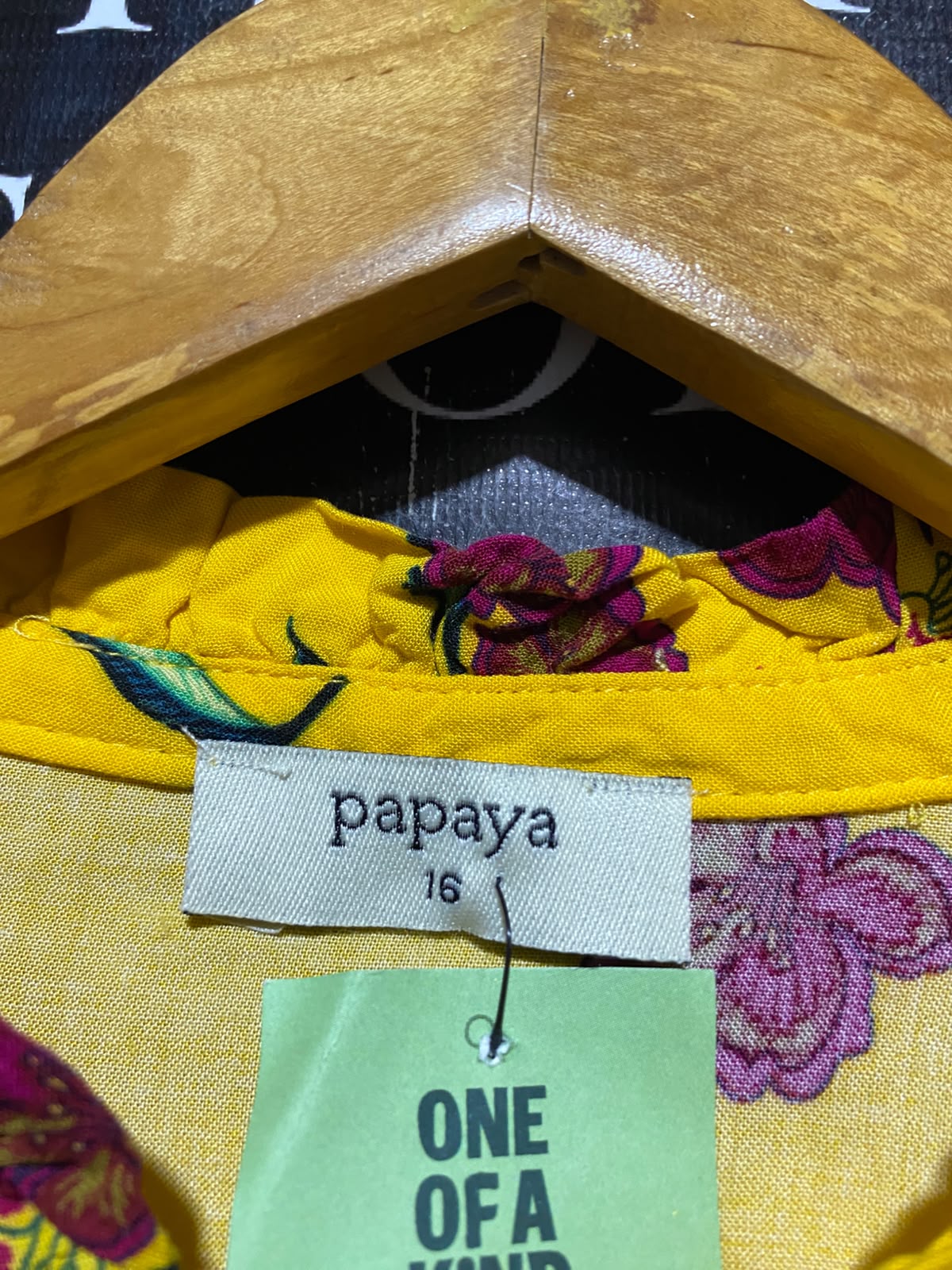 PAPAYA |M| BUST 20| A7| VIBRANT YELLOW FLORAL TIE-NECK LONG-SLEEVE BLOUSE