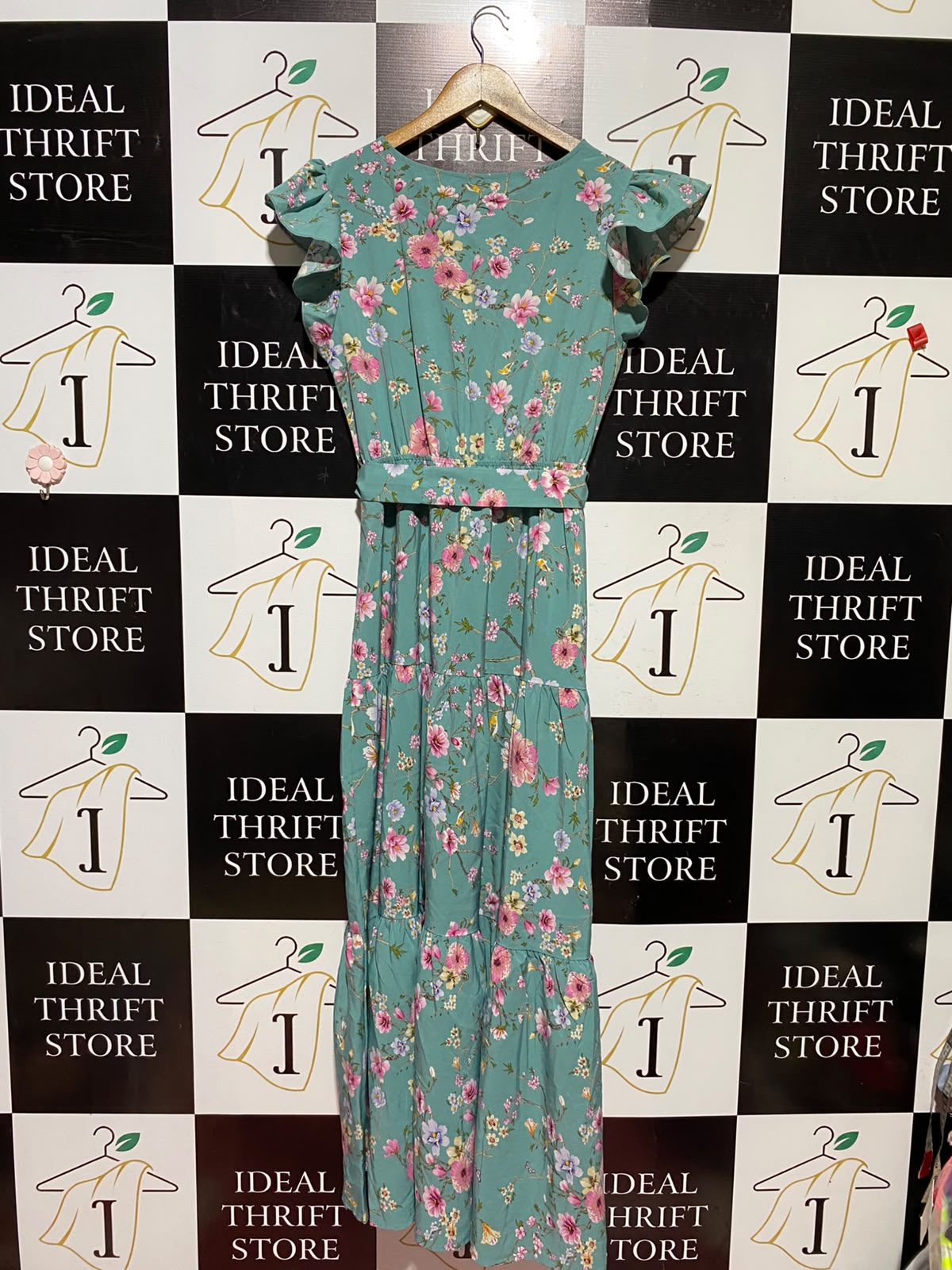 SHEIN |L| BUST 18| A7| SAGE GREEN FLORAL PRINT FLUTTER SLEEVE TIERED MAXI DRESS