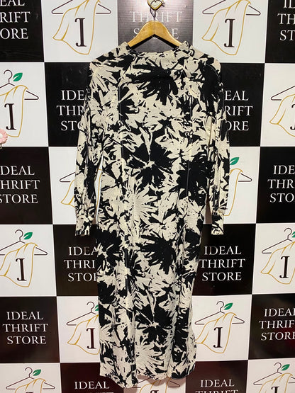 NEXT |S| BUST 18| A7| MONOCHROME ABSTRACT FLORAL PRINT V-NECK MAXI DRESS