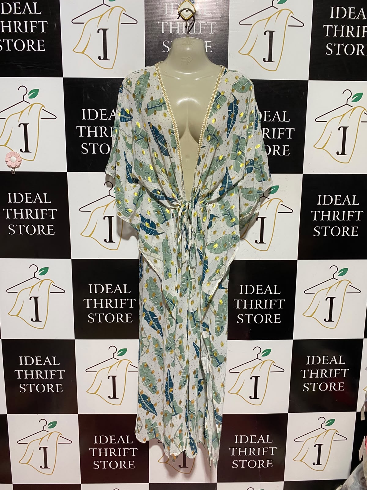 STELLA MORGAN |M| BUST FREE| A7| LUXURIOUS TROPICAL LEAF PRINT PEARL-TRIMMED KAFTAN MAXI DRESS COVER-UP