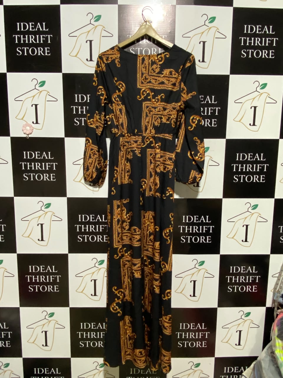 SHEIN |M| BUST 18| A7| BLACK AND GOLD BAROQUE PRINT SURPLICE V-NECK MAXI DRESS