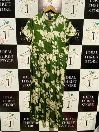 NEW LOOK |L| BUST 20| A7| EMERALD GREEN FLORAL PRINT MANDARIN COLLAR TIERED MAXI DRESS