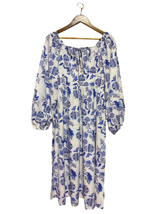 SHEIN |M| BUST 17| A8| BLUE AND WHITE FLORAL PRINT LONG SLEEVE MAXI DRESS