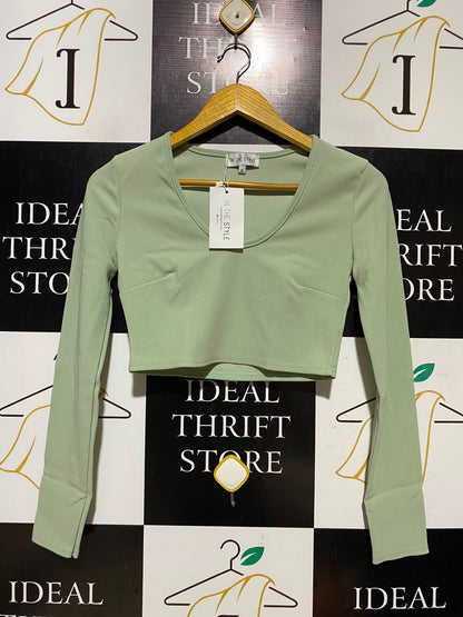 IN THE STYLE |S| BUST 15| A8| SAGE GREEN LONG SLEEVE V-NECK RIBBED CROP TOP