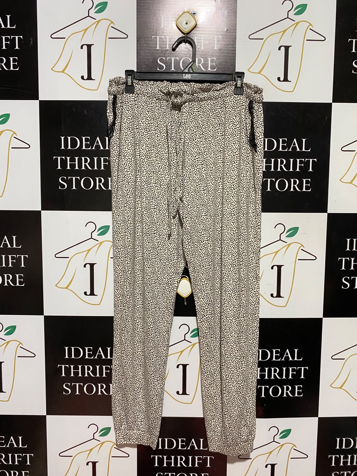 NEWLIFE |L| WAIST 32| A8| LEOPARD PRINT ELASTIC WAIST JOGGER PANTS
