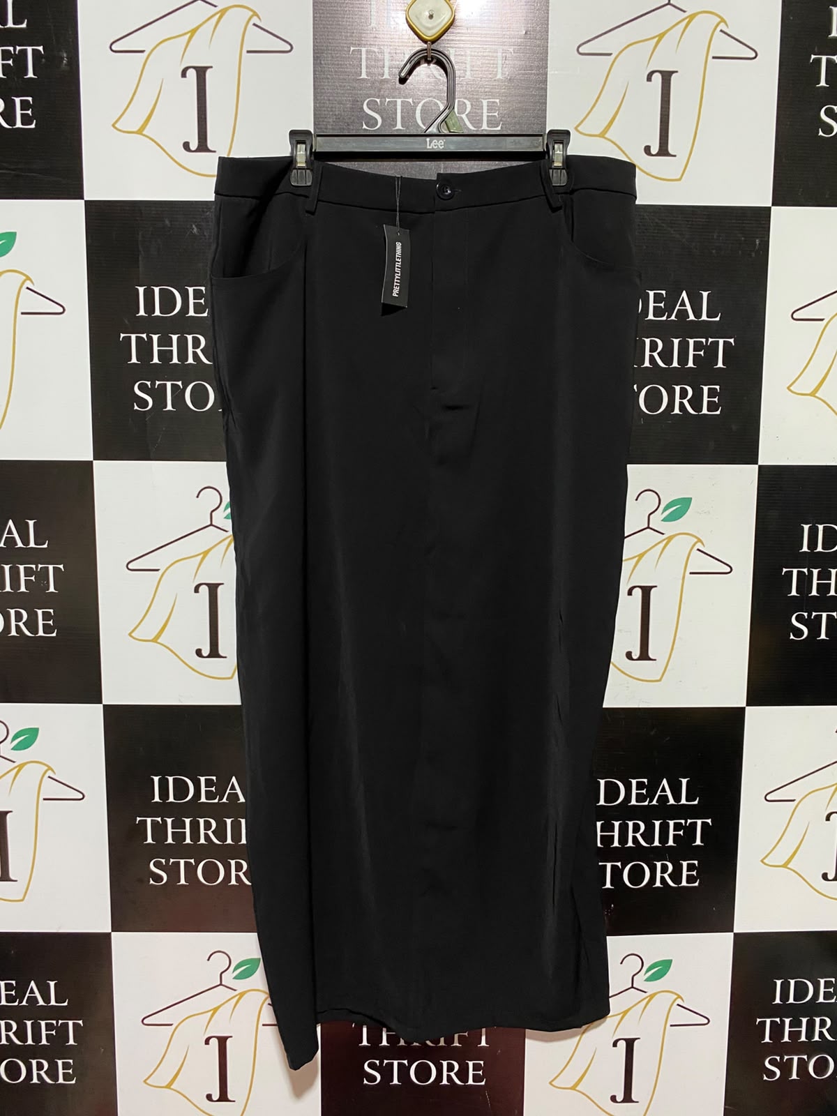 PRETTYLITTLE THING |XL| WAIST 36| A8| BLACK HIGH-WAISTED MAXI TAILORED SKIRT