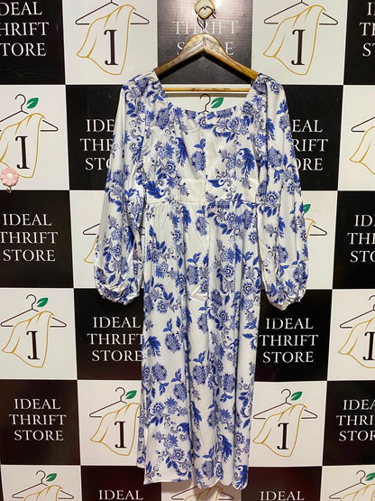 SHEIN |M| BUST 17| A8| BLUE AND WHITE FLORAL PRINT LONG SLEEVE MAXI DRESS
