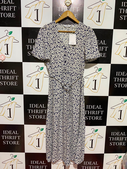 PARIS AYELIER |M| BUST 17| A8| NAVY AND WHITE DAISY FLORAL PRINT BUTTON-FRONT MIDI DRESS