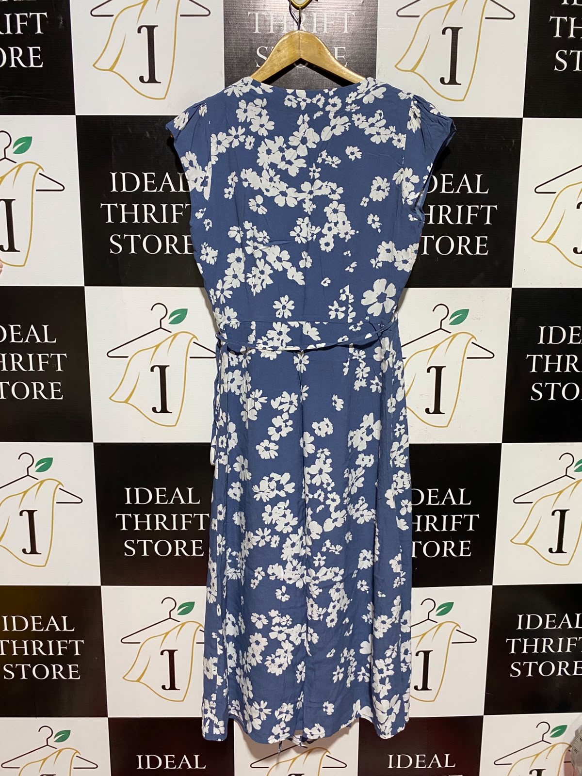 GAP |M| BUST 18| A8| BLUE AND WHITE FLORAL PRINT BUTTON-SIDE WRAP MIDI DRESS