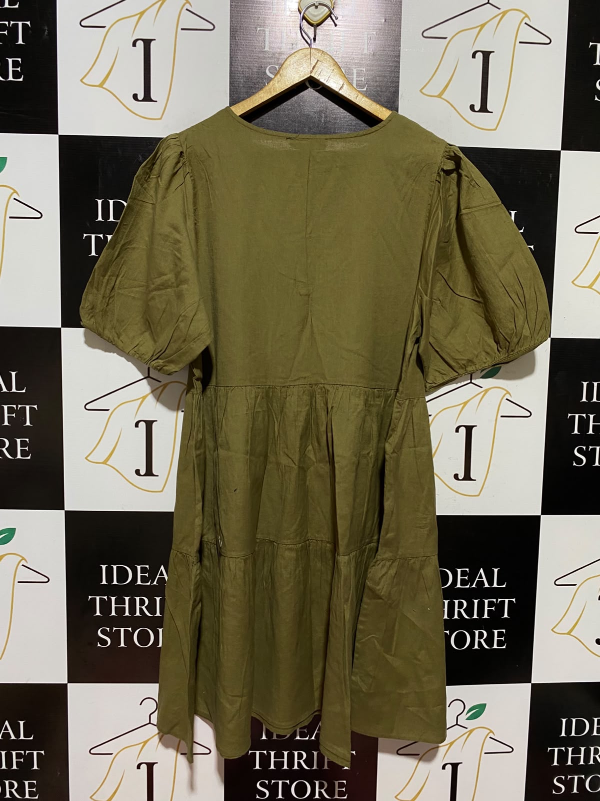 PRIMARK |XL| BUST 22| A8| OLIVE GREEN SHORT PUFF SLEEVE TIERED MIDI DRESS