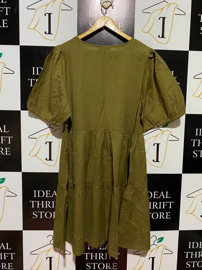 PRIMARK |XL| BUST 22| A8| OLIVE GREEN SHORT PUFF SLEEVE TIERED MIDI DRESS