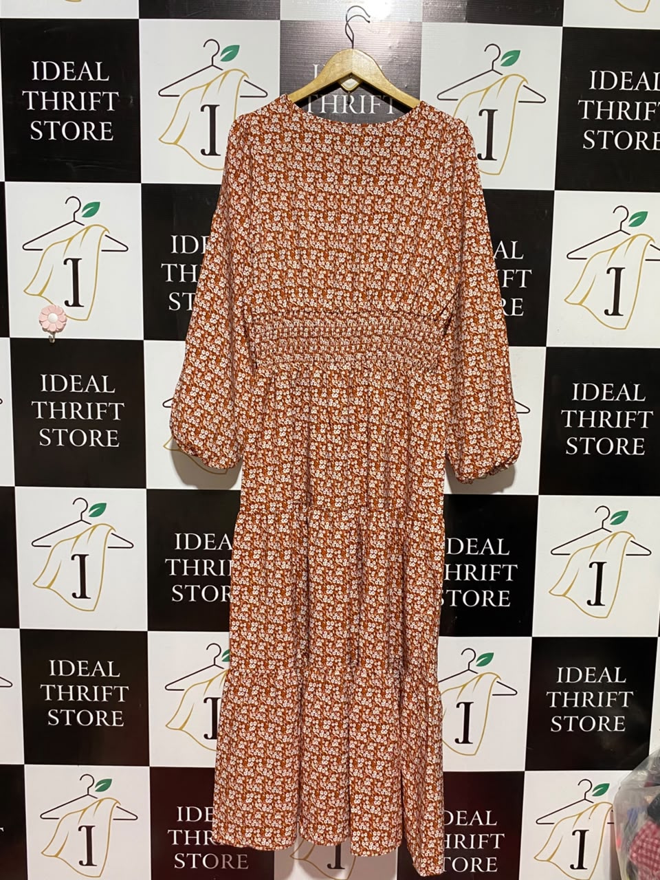 SHEIN |XL| BUST 19| A8| RUST RED DITSY FLORAL SMOCKED MAXI DRESS
